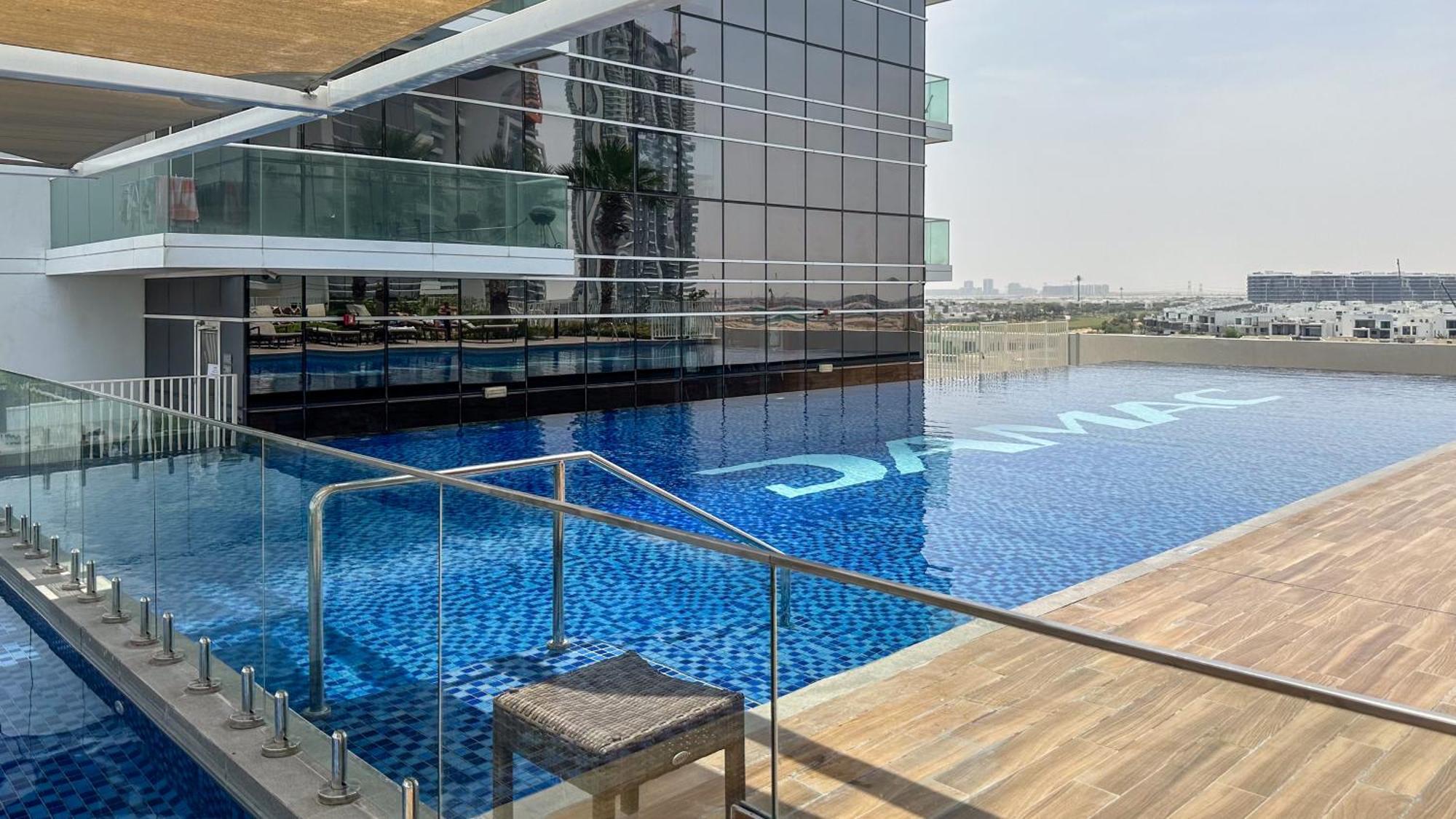 Waves - Elegant 28Th Floor Studio In Carson A, Damac Hills Lejlighed Dubai Eksteriør billede